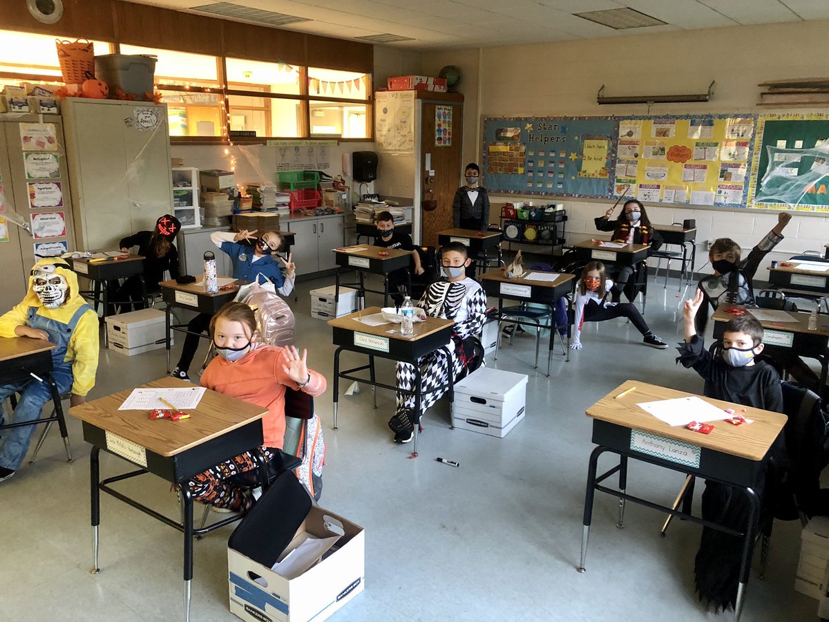 Mrs. Johnson tweet media