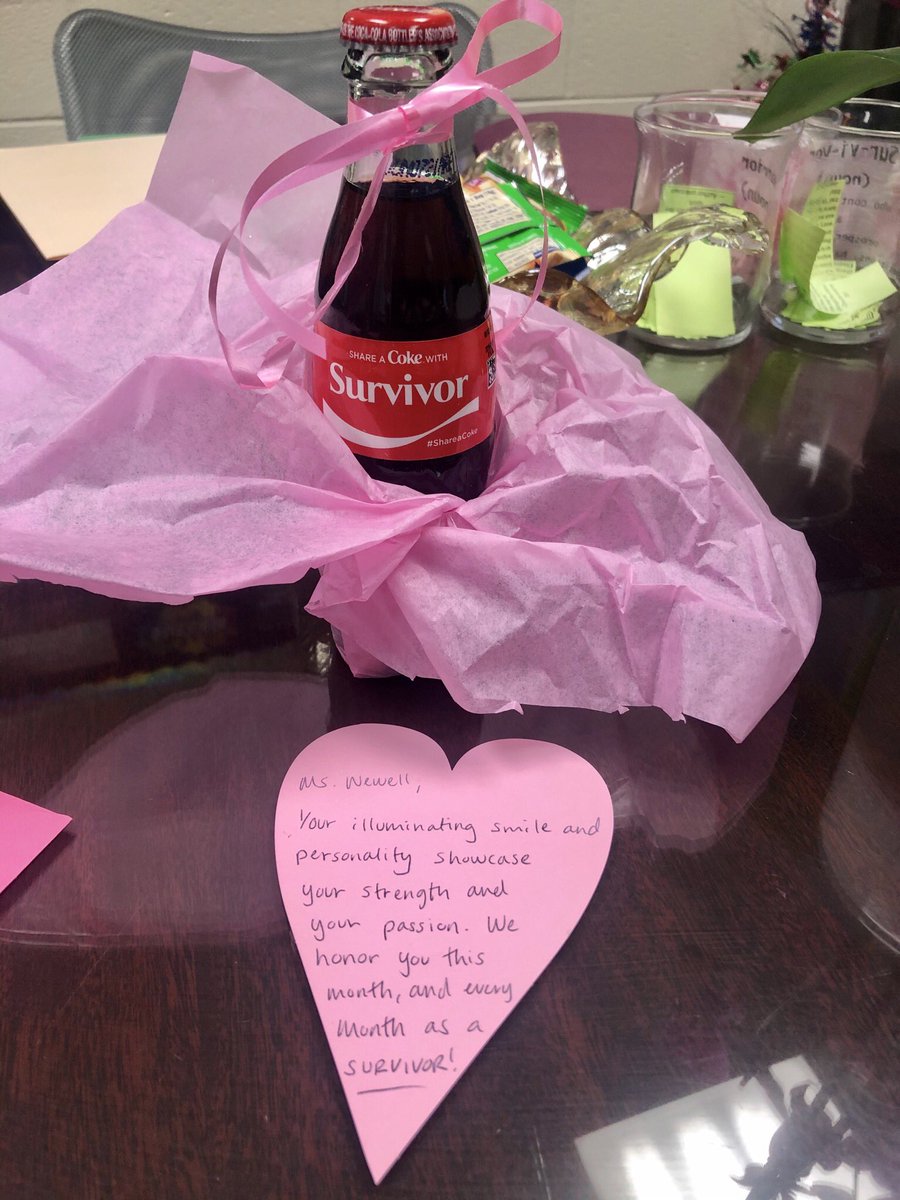 Clydianw's tweet photo. Look what I got from my awesome neighbors! Senior James Wilson hand delivered this and I love it! @NCCA_Covington @CEO_NCCA #ncssbethebest #pdespride https://t.co/JAYJurupG9