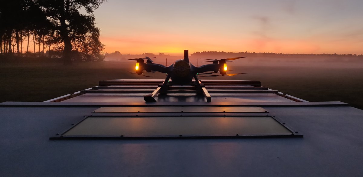 AzurDrones's tweet photo. The sun sets but #SKEYETECH stays on duty! Our autonomous #drone is ready to fly 24/7, even during lockdown. https://t.co/Pbi9peaDTg