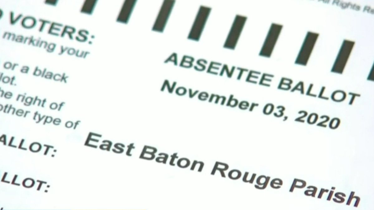 WBRZ's tweet photo. La. absentee ballot showing vote for President Trump found stolen, opened and dumped in TX trash @KPRC2 reports 

https://t.co/wm0MRegq1y https://t.co/D66BlFlWUb