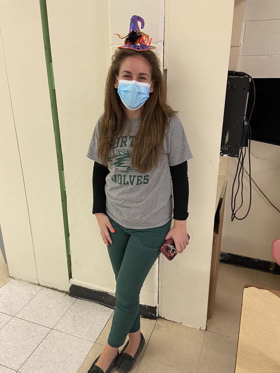 GhsSmart's tweet photo. Nothing stops @GortonHS from getting into the spirit of Hall🎃ween! @MrMoralesAP @RcollinsJudon @Gorton2024 @nsotoghs @quezada1229 @YonkersSchools https://t.co/aPvnIokgbS