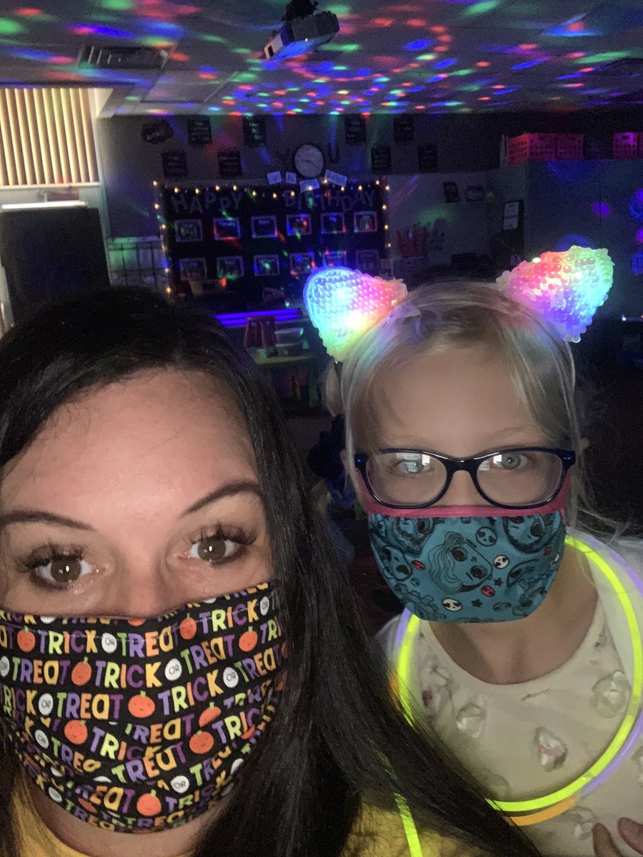 MrsLinzsKindergarten tweet media