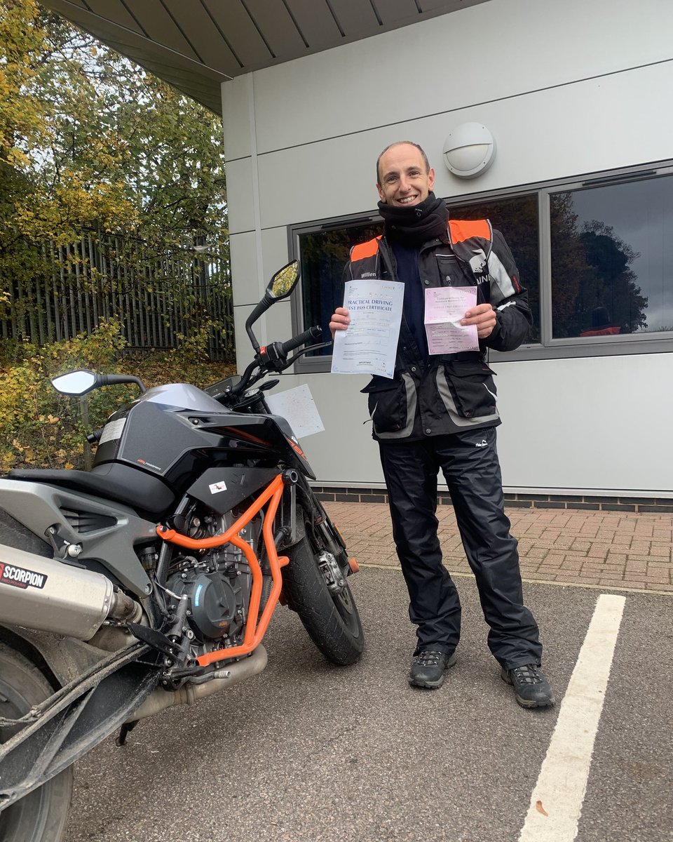 Motorcycle_Guru's tweet photo. Well done Richard - never been on bike last Saturday full test Mod 1 and Mod 2 Back to back in less than a week. Excellent buddy #rotherham #das #motorcycletest https://t.co/HTumrHsXBS