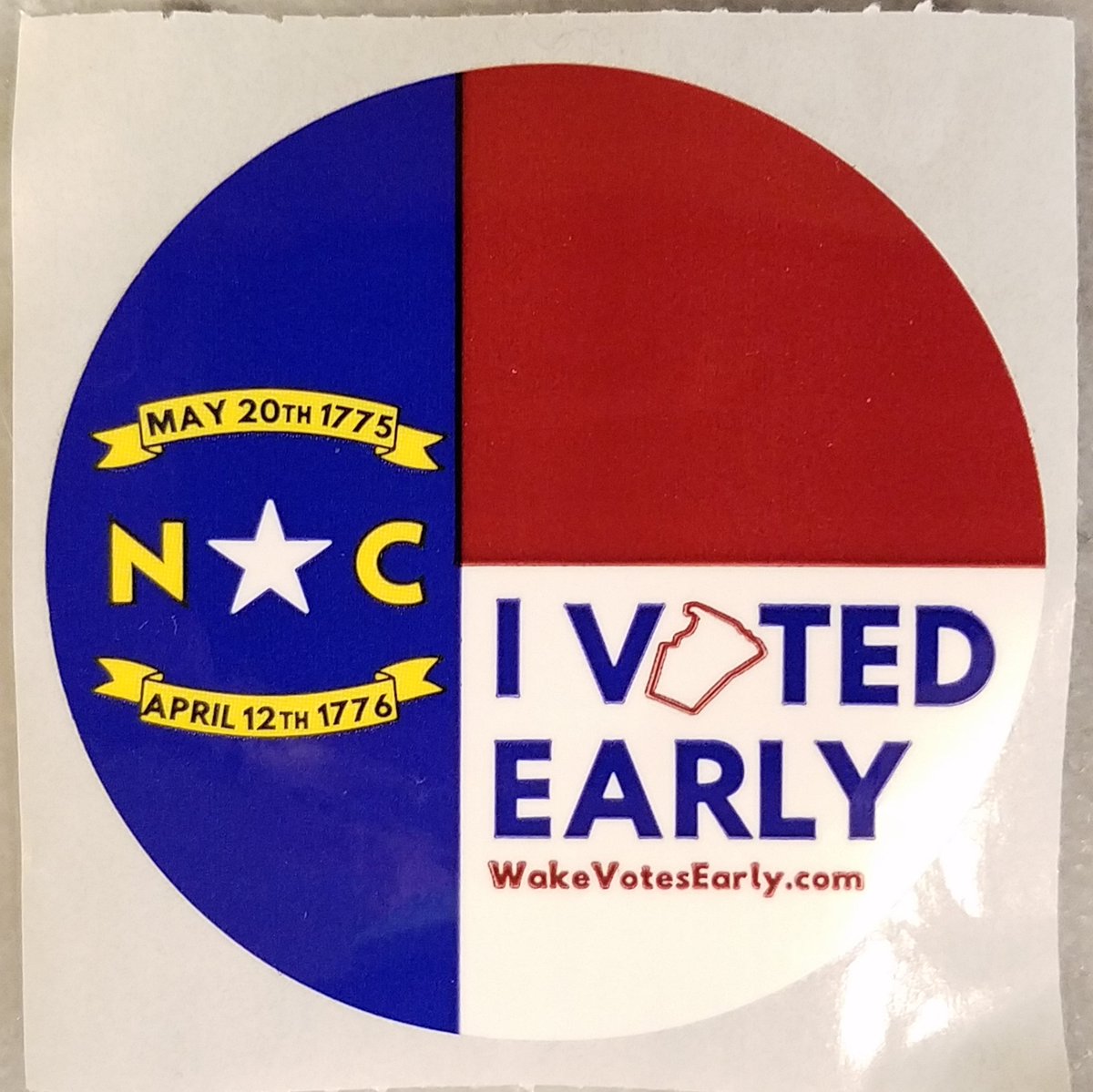 psalm7115's tweet photo. @GOP #IVotedEarly on the first morning of the first day of #EarlyVoting in NC! Been waiting nearly four LONG years to do my duty and rid the USA of all you traitors!
#BidenHarris2020ToEndThisNightmare!
Also for @CalforNC so we can sack that #trumpsuckup sellout #OneTermThom!
💙🇺🇸🗽☑ https://t.co/5dr0LwVwYc