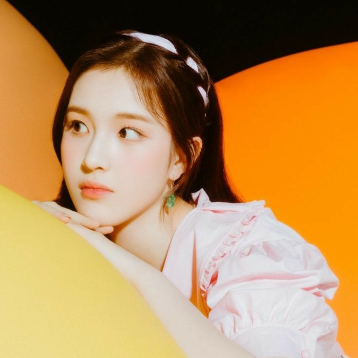 ★ ssup! aku baru disini. so, mutualan? rt or like, i give feedback one by one, tink;)

#rootrp #roleplayer #roleplayerkpop #roleplayerworld