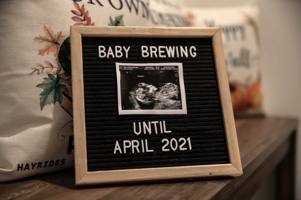 mbreaux89's tweet photo. Trick or Treat 
No more sleep!
Our family is growing
By two little feet! https://t.co/hBv8QX2LNJ