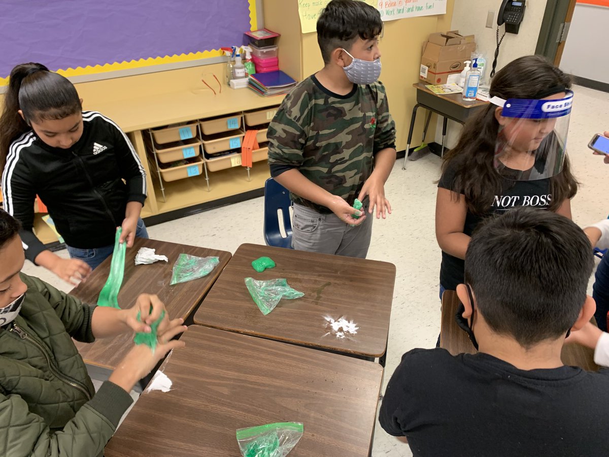 SandraSisk14's tweet photo. Making mixtures at Teacher Mystery-O-Rama. Kids deserve it ⁦@CarrollES_AISD⁩ ⁦@SerjioMedina⁩ ⁦@ENJackson32⁩ https://t.co/XWQ3hcR77k