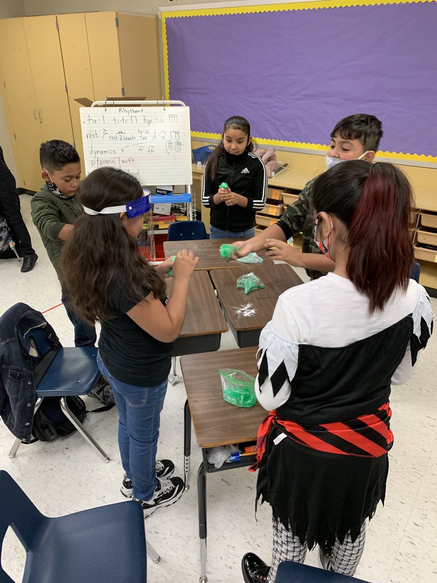 SandraSisk14's tweet photo. Making mixtures at Teacher Mystery-O-Rama. Kids deserve it ⁦@CarrollES_AISD⁩ ⁦@SerjioMedina⁩ ⁦@ENJackson32⁩ https://t.co/XWQ3hcR77k
