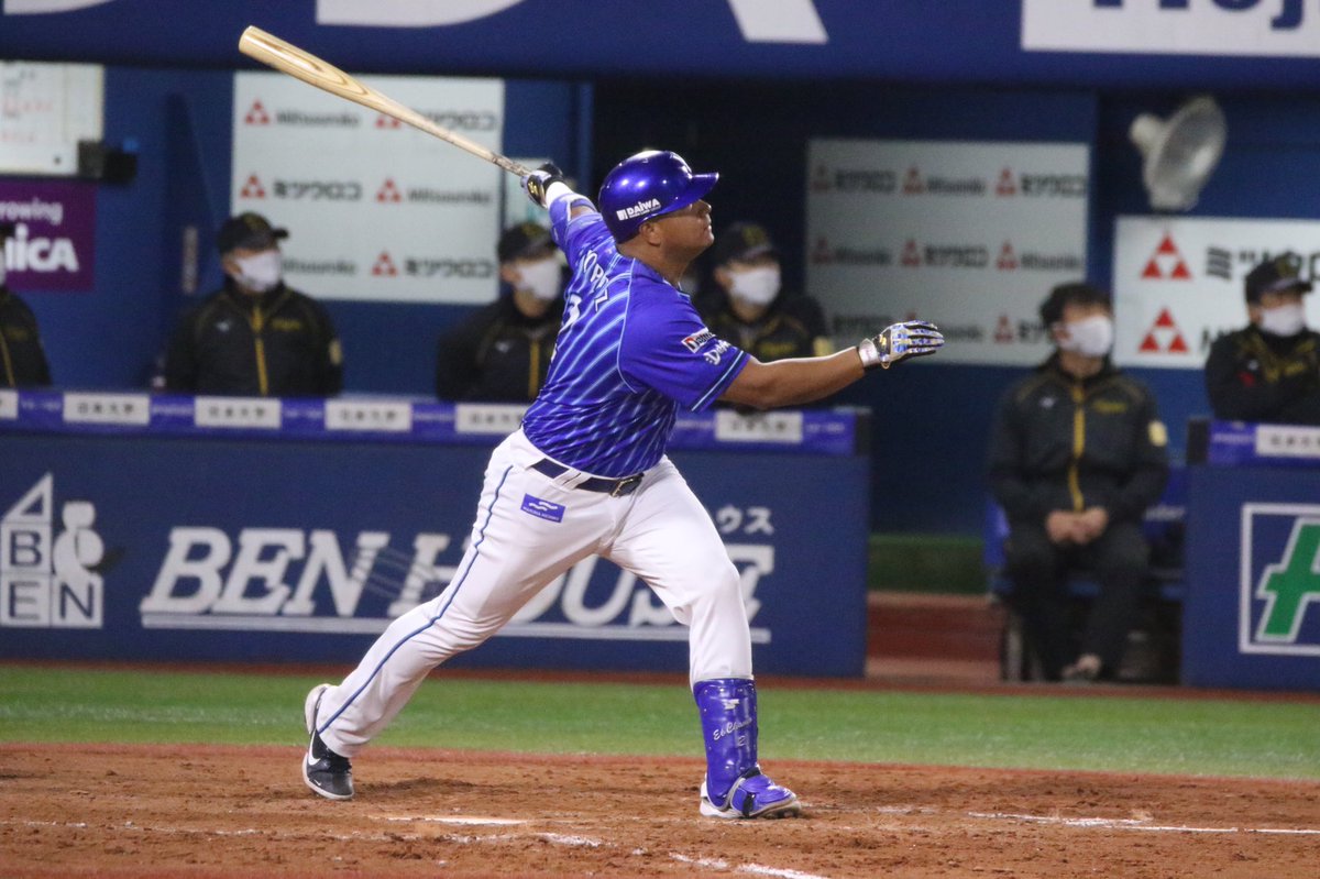 haruki__bay's tweet photo. 10/30（ハマスタ）
かっこよすぎた🔥
#baystars #ロペス #J・ロペス #El_Chamo https://t.co/WNrXrxuO28