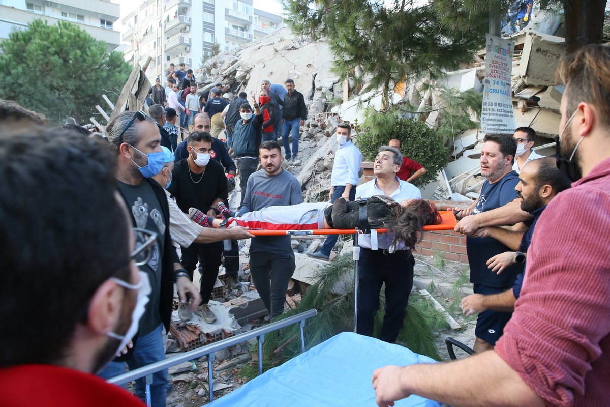 sporx's tweet photo. İzmir'deki depremde zarar görerek evsiz kalanlara kapılarını açan yerler; #depremizmir #Deprem 

- Buca - Şirinyer Hipodromu
- Gürleyen Hotel Çiğli
- Gürleyen Hotel Güzelbahçe
- Alaçatı Açelia Hotel
- Otel1881 - 0232 404 1881 https://t.co/lOhya3tnoo