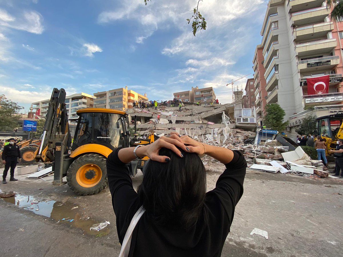 sporx's tweet photo. İzmir'deki depremde zarar görerek evsiz kalanlara kapılarını açan yerler; #depremizmir #Deprem 

- Buca - Şirinyer Hipodromu
- Gürleyen Hotel Çiğli
- Gürleyen Hotel Güzelbahçe
- Alaçatı Açelia Hotel
- Otel1881 - 0232 404 1881 https://t.co/lOhya3tnoo