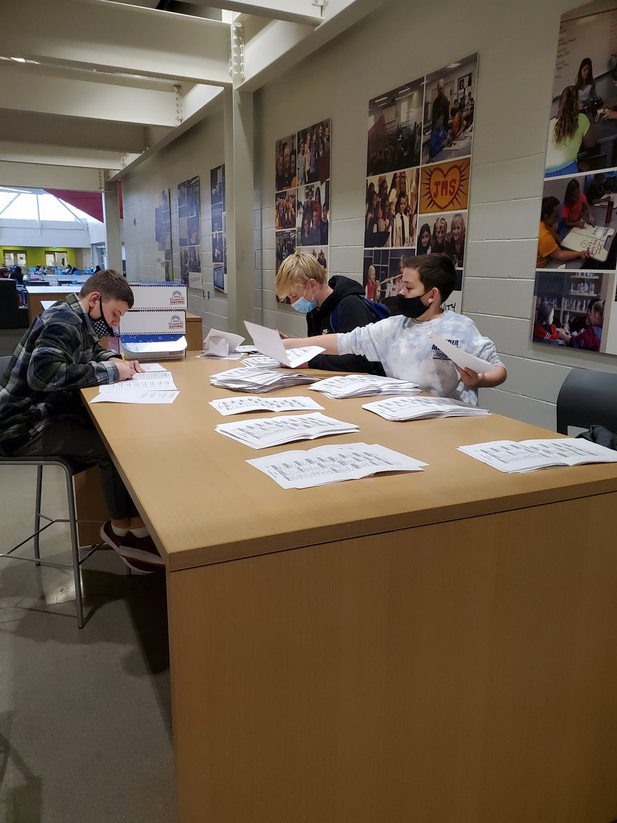 Ballot counting time! Stay tuned for JMS election results 🇺🇲🗳 @BenBakeberg