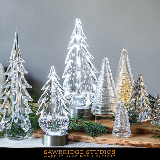 SawbridgeStudio's tweet photo. https://t.co/obV2Y82y89 #SimonPearce #tree #collections -perfect #gift or #decor addition! Mix &amp; match sizes &amp; styles. #luxury #holiday #centerpiece #winnetka #glenview #chicago #shopchicago #chicagonorthshore #artfulhome #shopsmall #artisan #americancrafts #madeinamerica https://t.co/HIFBw2xJ6o