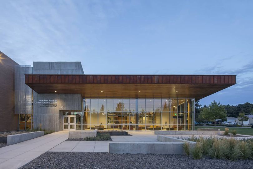 KVingelen's tweet photo. One of my favorite projects to have worked on to date.

2020 AIA Spokane Design Award Entry; Greater than $5 Million  North Idaho College Bob &amp; Leona DeArond College &amp; University Center; Integrus Architecture PC Lara Swimmer 
#aiaspokanedesignawards https://t.co/7X731kGi4O