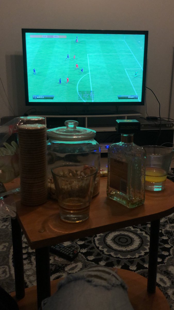 cgnwolisa's tweet photo. Fri-YAY🥃 https://t.co/9rOHQGZcQp