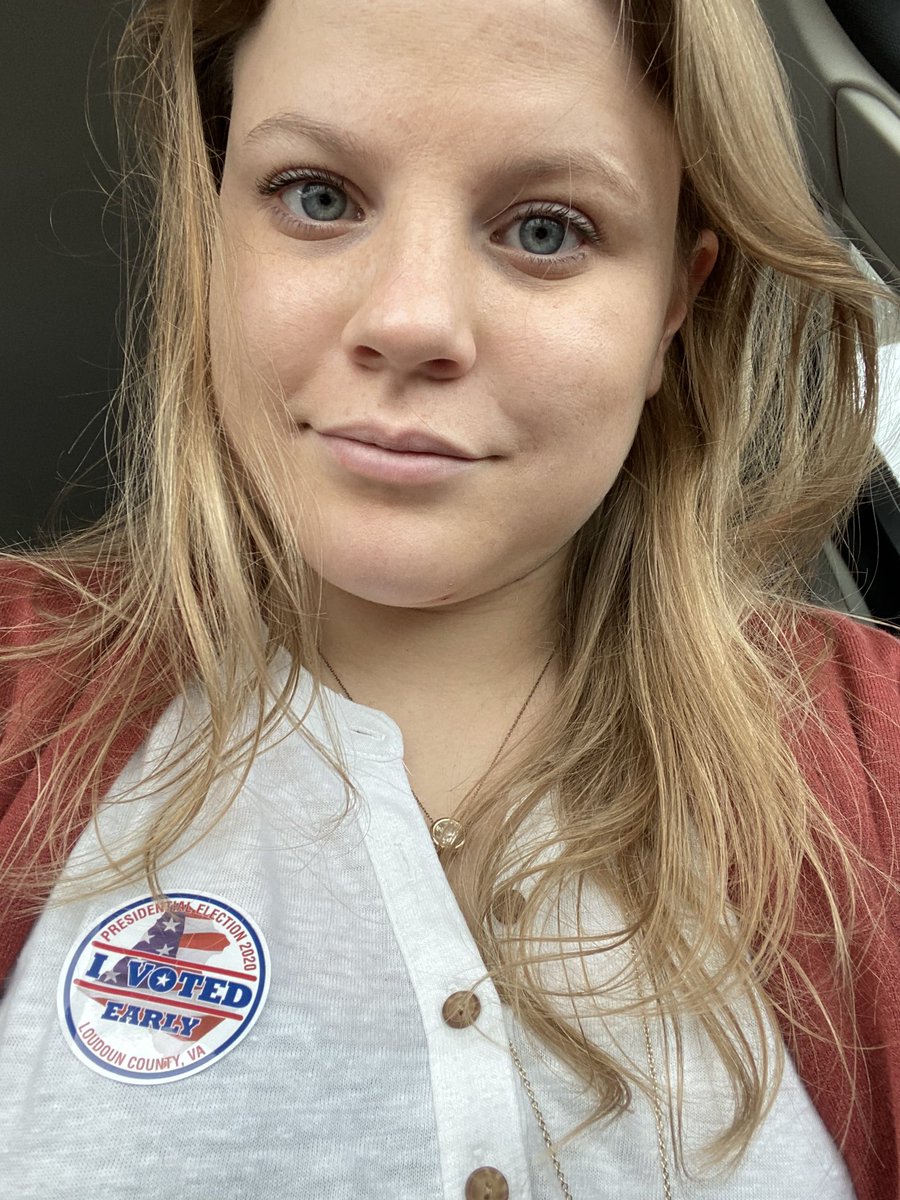 willard_joanna's tweet photo. #firsttimevoter #bidenharris2020 #byebyedonaldtrump https://t.co/GEQPoUZsQ3