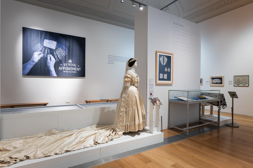 RAMMuseum's tweet photo. This weekend is the last chance to see By Royal Appointment: Devon Lace Makers before it closes on Sunday. 👗

Haven't seen it yet? Get your tickets here https://t.co/kXgRuzg6ks

#RAMMExeter #ByRoyalAppointment #Lace #QueenVictoria https://t.co/KjUmdrJGLE