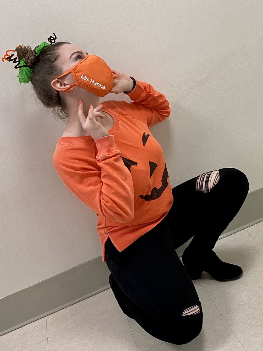 storyabouthanna's tweet photo. Happy Halloween from your favorite Pumpkin 🎃❤️
#howhighisHannasBun
#halloween
#lovewheretheylearn
#cutestpumpkininthepatch https://t.co/GdKuooi9GY