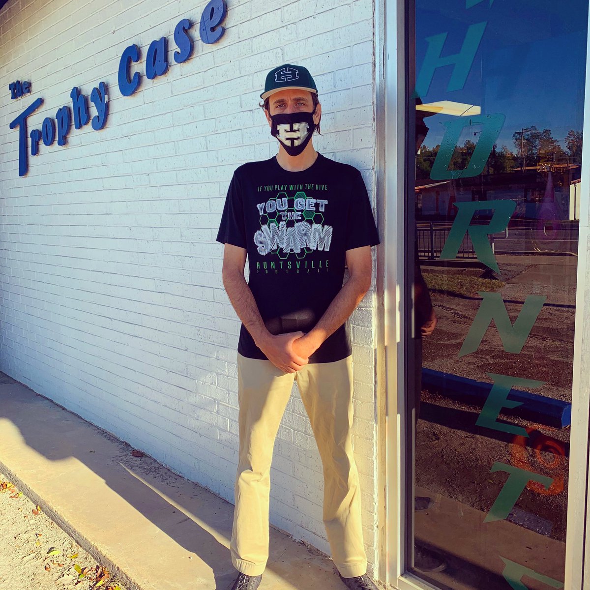 TrophyCaseTX's tweet photo. The Trophy Case ๐ is #gamedayready ๐ ๐ Are you? #swarmem #stingem #BTS @_HuntsvilleFB_ https://t.co/vV6EdWtFwf