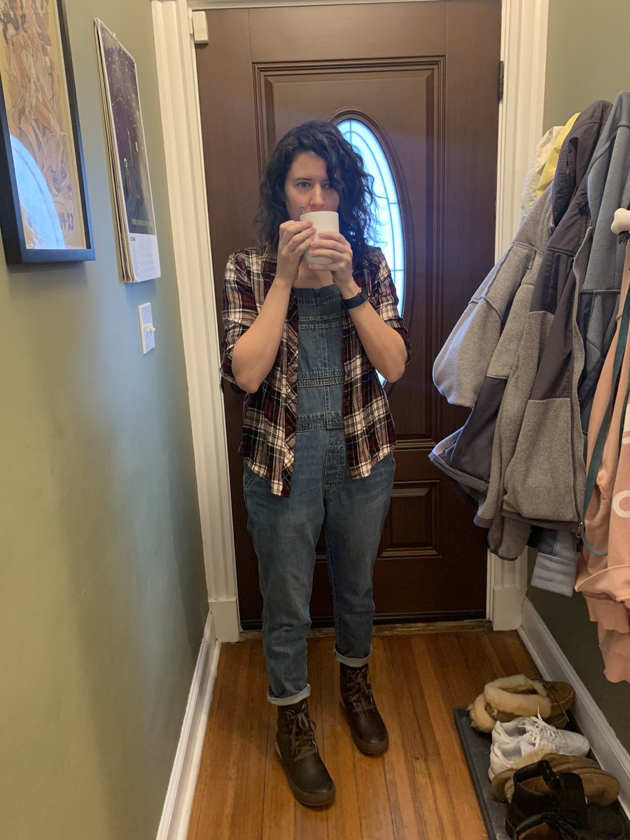 Julissa tweet media
