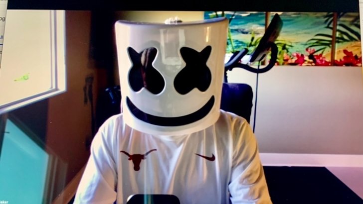 #happyhalloween @LonghornsLbj #RedRibbonWeek2020 #Marshmello....(You're Not) #Alone