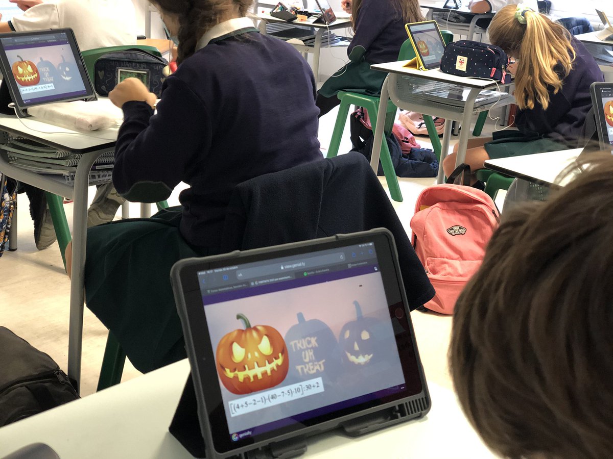 asanchez_hbs's tweet photo. Truco o Trato. Operaciones combinadas en 1º ESO. 🎃 👻 @Humanitastc @genially_es @GenialCon #gamificación #gamification https://t.co/Afn1RqHzqW