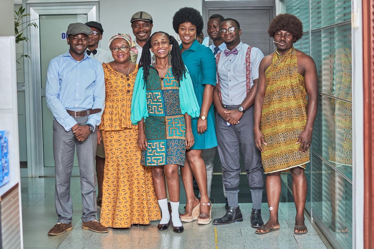 VanguardGH's tweet photo. We celebrated "OLD SCHOOL DAY" at Vanguard. Here are pictures of our staff in fashion trends that were in vogue in the past. https://t.co/oBY5bv7zlb