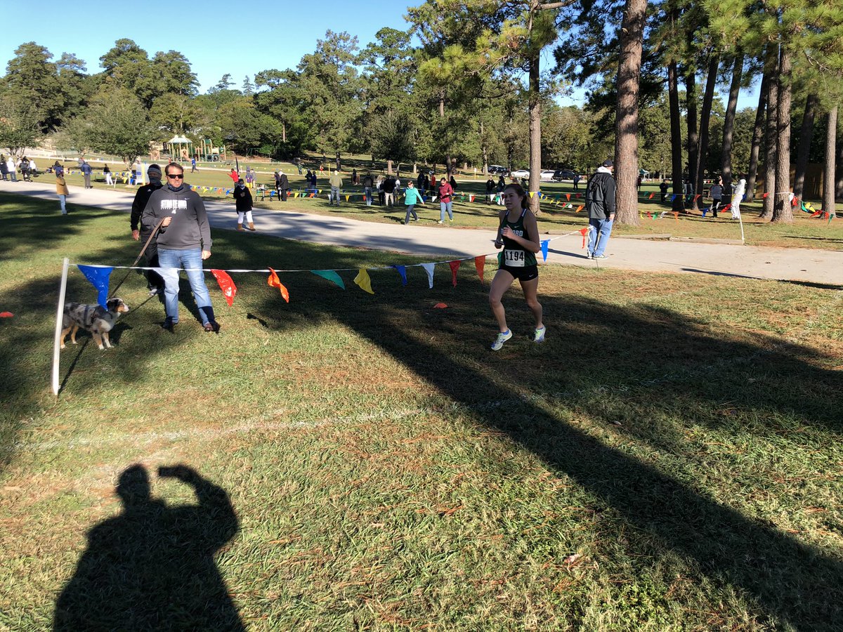 StratfordFB1's tweet photo. Dominating day for @Stratford_XC_TF today!!! We are proud of you! #Headedtoregionals #SpartanPride https://t.co/3gDI0Wcv9i