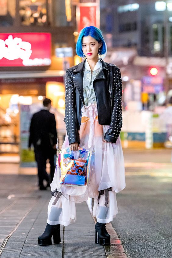 AmalalaShop's tweet photo. When quietly speaking, a creation arises. When you're different, people whisper. 💥https://t.co/qMkCnn9jHs #bag #baglover #bagslover #fashionbags #bagslovers #bagshop #handbags #bagsaddict #handbag #bagshopping #love #NewYork #usa2020 #fashion #fashionbrands #clothing #bags https://t.co/7mm118iAUw
