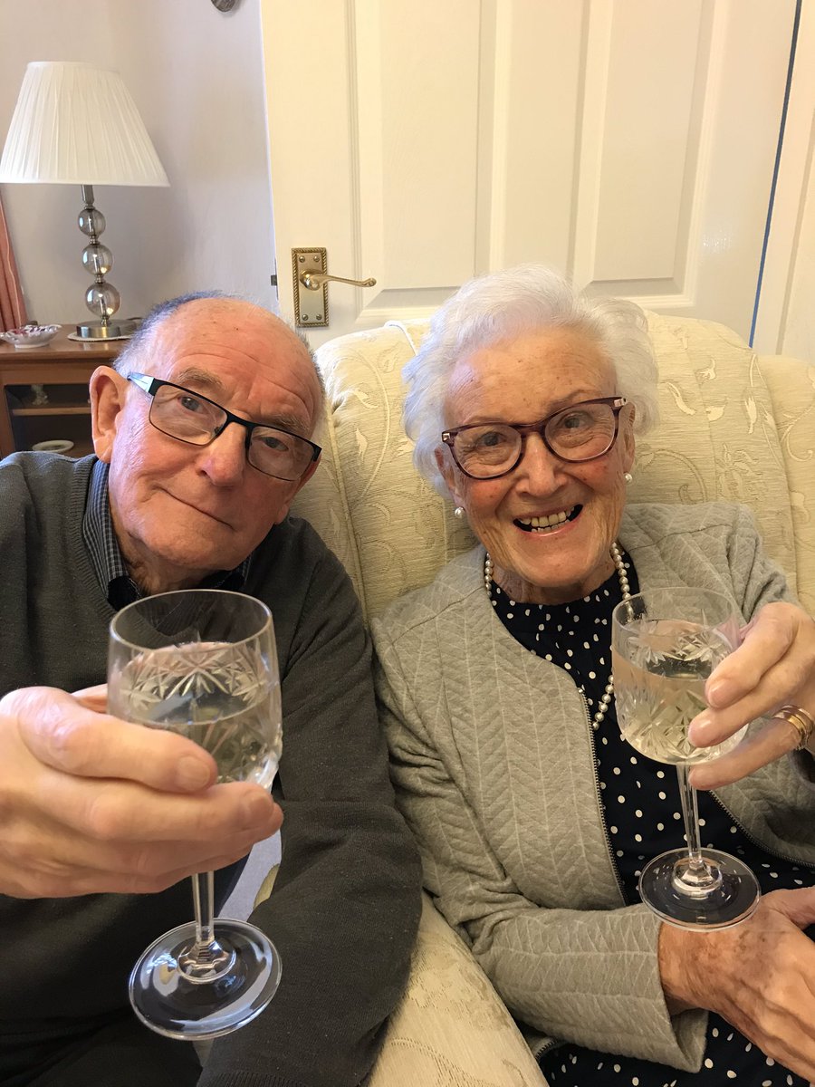 CycleKatieLou's tweet photo. Happy diamond wedding anniversary to these two amazing people, I’m so proud and lucky to call them my parents 🥂🍾❤️ #mymumanddad https://t.co/sNTLmaFfNu