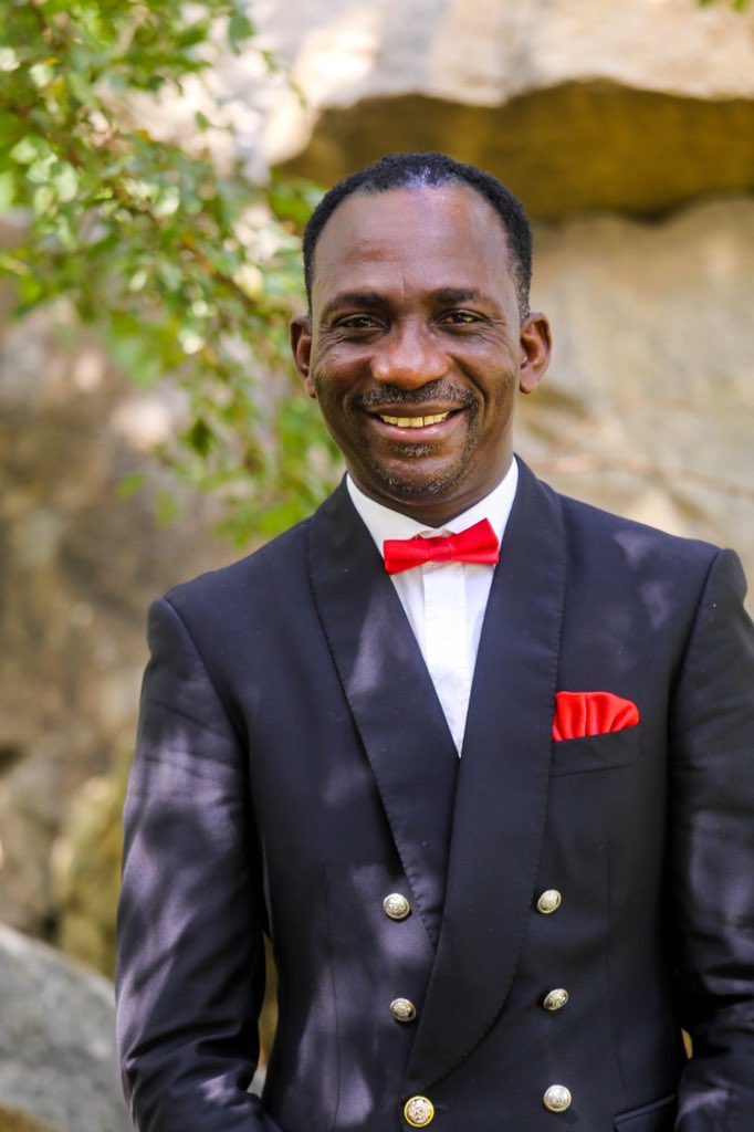 drpaulenenche's tweet photo. Special weekend greetings to you, beloved.

I’m sure you’ve had a great week.
I’m anointed to announce to you this weekend that God has great plans for your life.
Where you are is not where you will end.
Great things are ahead if you can look in three directions: https://t.co/yB8G957Q4w
