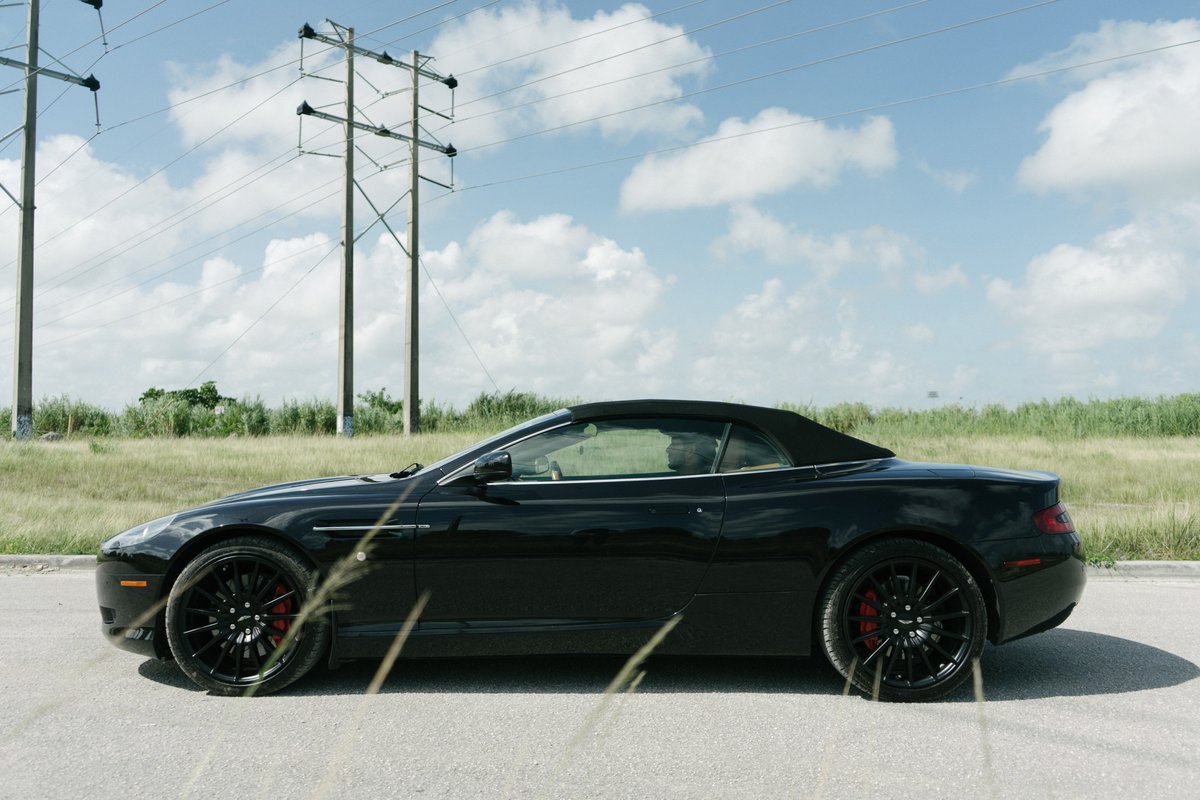 PrestigeAutoPro's tweet photo. This beauty will be featured in a video very soon. Say hello to this 2009 Aston Martin DB9 Volante. โจ
.
#prestigeautotech #patmiami #astonmartin #astonmartindb9 #carsofinstagram #car #mechanicshop #miamimechanic #luxurycars #miamiluxurycars https://t.co/CBaervwVRk