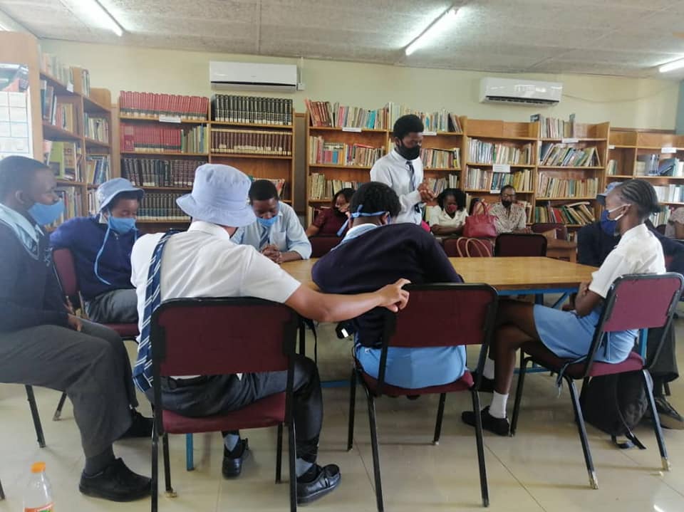 NowForThem's tweet photo. 27/10/2020
Dyslexia and Creativity
Our Board Member Ms Metho Rathari and our co-Founder Thato Petje at Tlokweng CJSS raising awareness about learning disabilities and motivating these young leaders to continue in their education journeys whole heartedly to pave their futures. https://t.co/eMBhhUfwQC