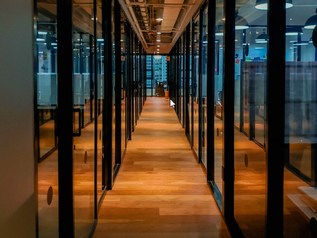 As more organizations embrace #RemoteWork to allow greater flexibility, a #HybridWorkplace has become a common trend. I couldn't agree more, <a href="/druadh20/">druadh20</a>. How has your workplace evolved for the #FutureOfWork? #BusinessTransformation cmswire.com/digital-workpl…