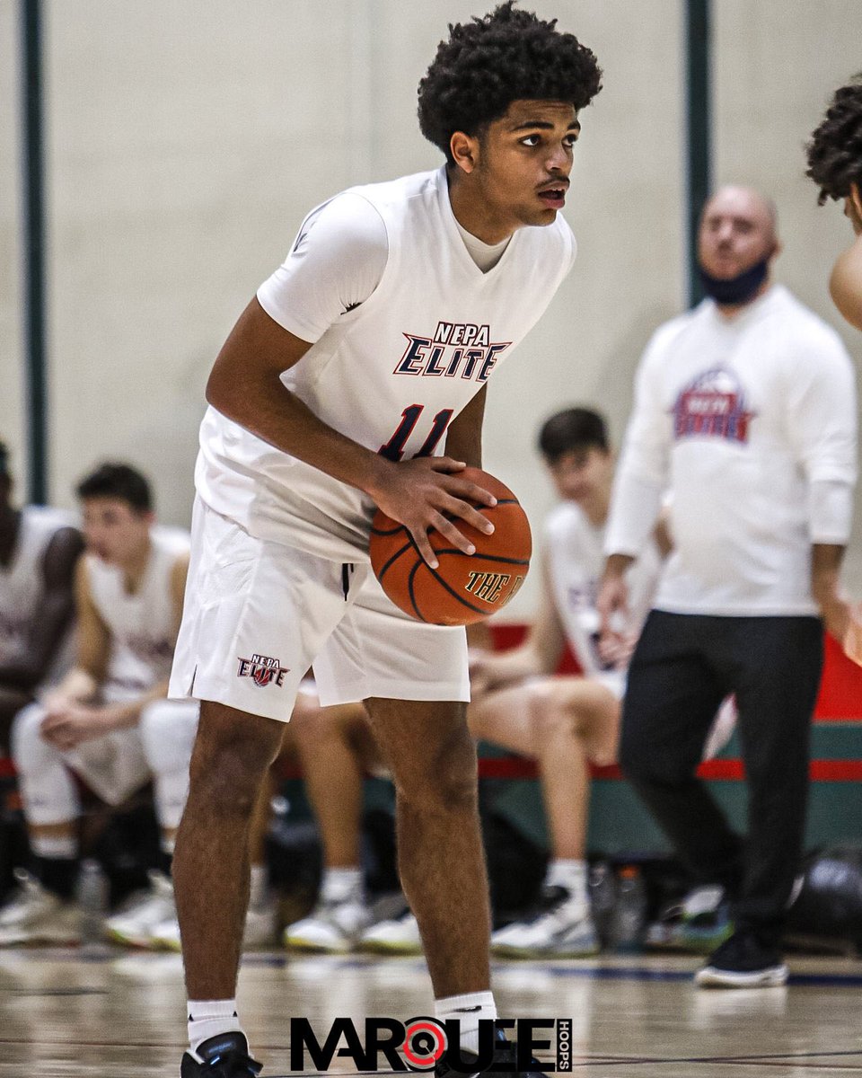 MADEHoopsGirls's tweet photo. Electric ⚡️ City Standouts: 2021 and 2022 Prospects! Full article link in bio! #makeyourmarq 🎯
•
📸: @hh_visions https://t.co/Gu2GG25Sp5