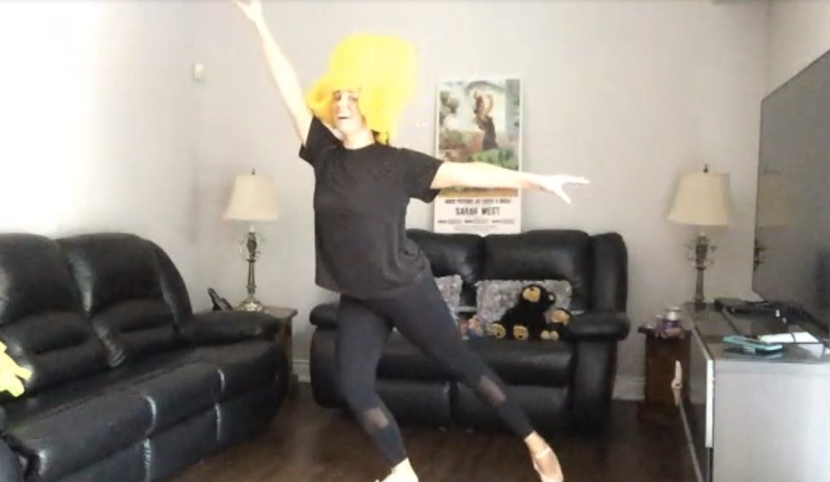 Ms. West tweet media