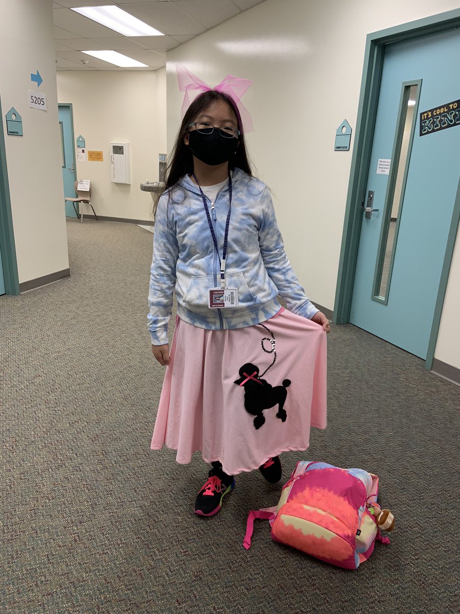 It’s a trifecta! 50th day  of school, Red Ribbon Week, AND the day before Halloween with a full moon!  Hayes is rocking through the 50’s - Drugs are Old School.<a href="/HayesHawks/">Jeanette Hayes Elem</a>