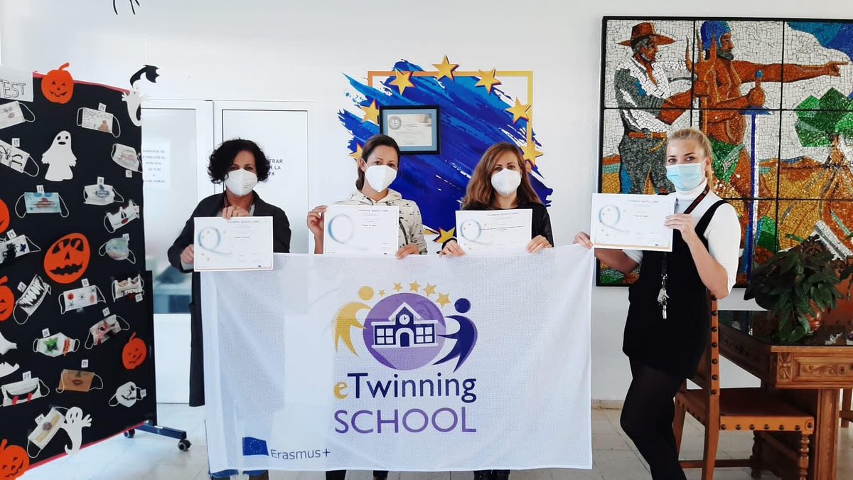 IesChamizo's tweet photo. Nuevos reconocimientos eTwinning en @IesChamizo  “Power of youth” y “Bouillon de culture, citoyens européens” consiguen sellos de calidad nacional y europeos. ¡Enhorabuena a profesoras y alumnado participante! Somos Chamizo, somos etwinners! 👏🏻👏🏻🇪🇺🇪🇺@eTwinning_es @eTwinningEurope https://t.co/79h5pVbzrG