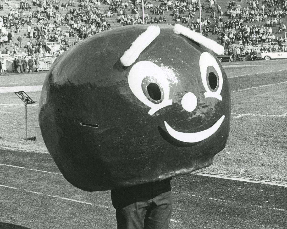 BuckeyeHistory's tweet photo. Happy birthday, @Brutus_Buckeye! The mascot first appeared on this day in 1965! Read more about the history of Brutus in our blog here: https://t.co/SRA6JvxYwF https://t.co/YBu3kBmvPB