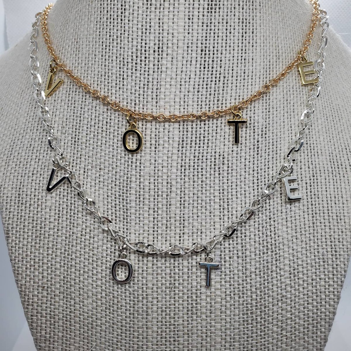 CereaJewelry's tweet photo. Last chance! Get your #VOTE #Mask Chain before #ElectionDay Wear yours to the #polls and make a statement w/out saying a word. 20% off ALL orders TODAY ONLY! Order by 4pm CST, it ships today! #Vote #maskchains get FREE OVERNIGHT SHIPPING!👇 https://t.co/G1WsMkucv0 via @Etsy https://t.co/zJRFifR2hC