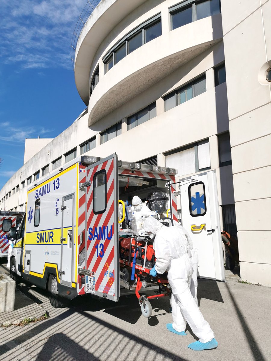 ARSPaca's tweet photo. #Aujourdhui
✈️2ème évacuation sanitaire en région #Paca de patients #COVID19 du CH d'#Avignon et du CH d'#Aix vers le #CHU de #Brest et le CH de #Morlaix.
Merci aux professionnels de santé mobilisés pour ce transfert ! #Samu84 #Samu13
@ArsBretagne https://t.co/jwiaj7zo2J