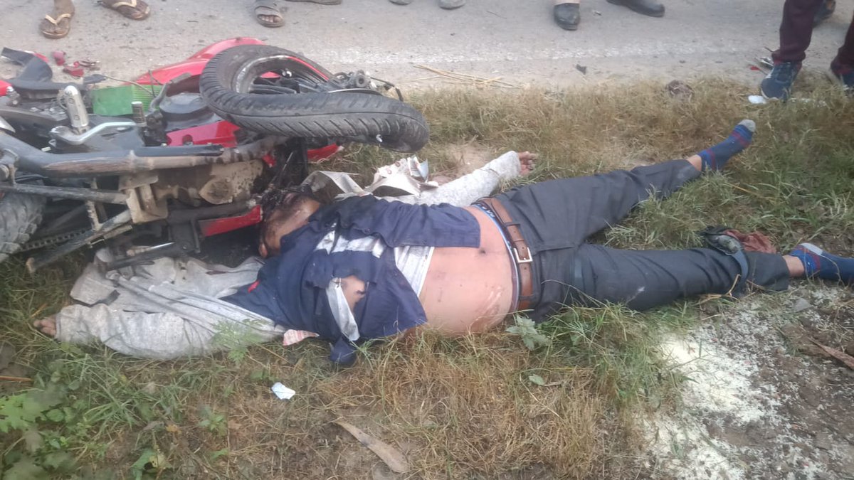 pradeephbtik's tweet photo. Can we get justice ?????
@moradabadpolice @digmoradabad @Uppolice @dgpup @DMMoradabad @jansunwai_up @myogiadityanath @PMOIndia @narendramodi @aajtak @republic @ABPNews @SanjayAzadSln @ANINewsUP @Mayawati @yadavakhilesh 
My family are hopeless. Please get us justice 🙏🙏🙏🙏🙏 https://t.co/jY4WS5Dmux