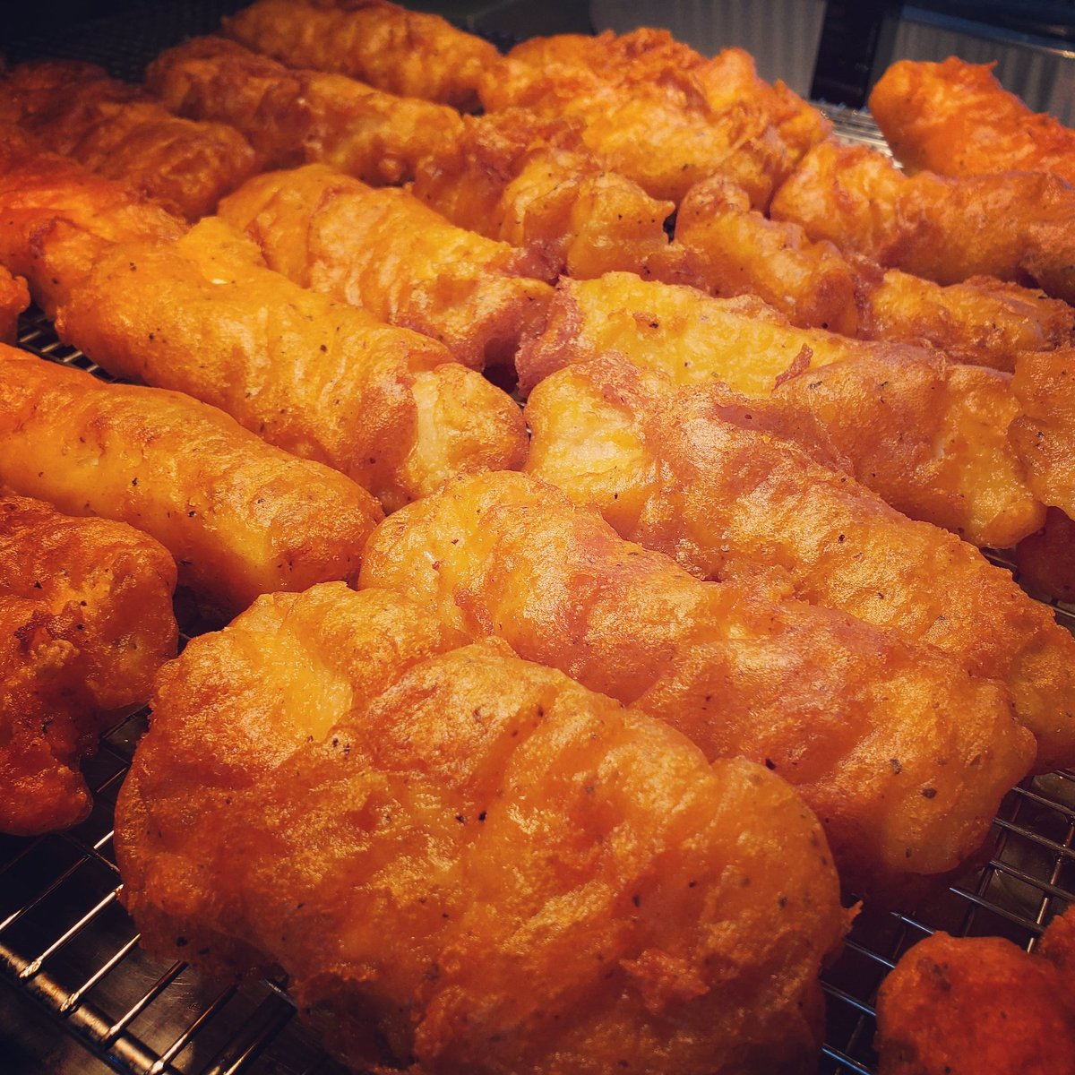 HotHouseTavern's tweet photo. Fish Fry Day! See you soon! #fishfryfriday #fishfry #mfallsstrong #menomoneefalls https://t.co/4IZGCg4vNF