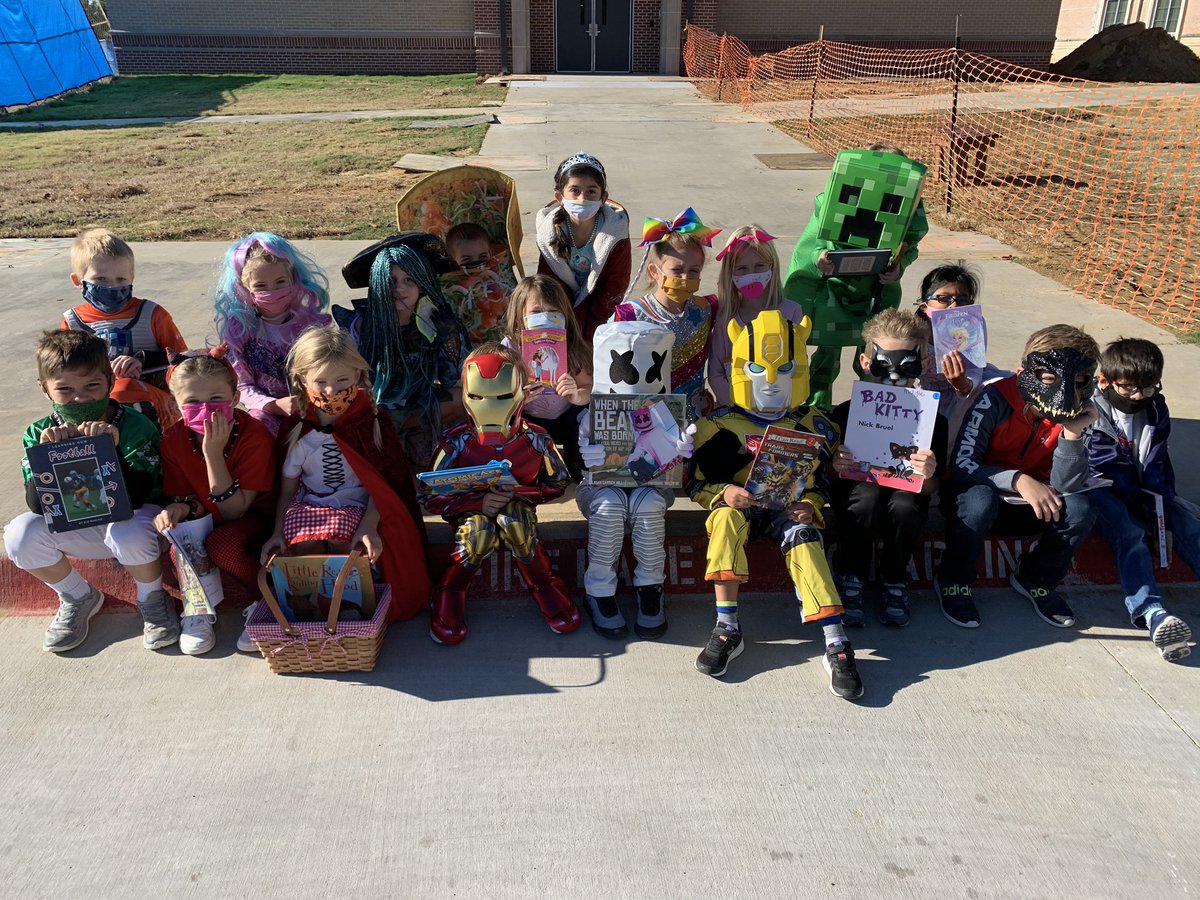 Happy Halloween 🎃👻<a href="/rockenbaughES/">Rockenbaugh ES</a>