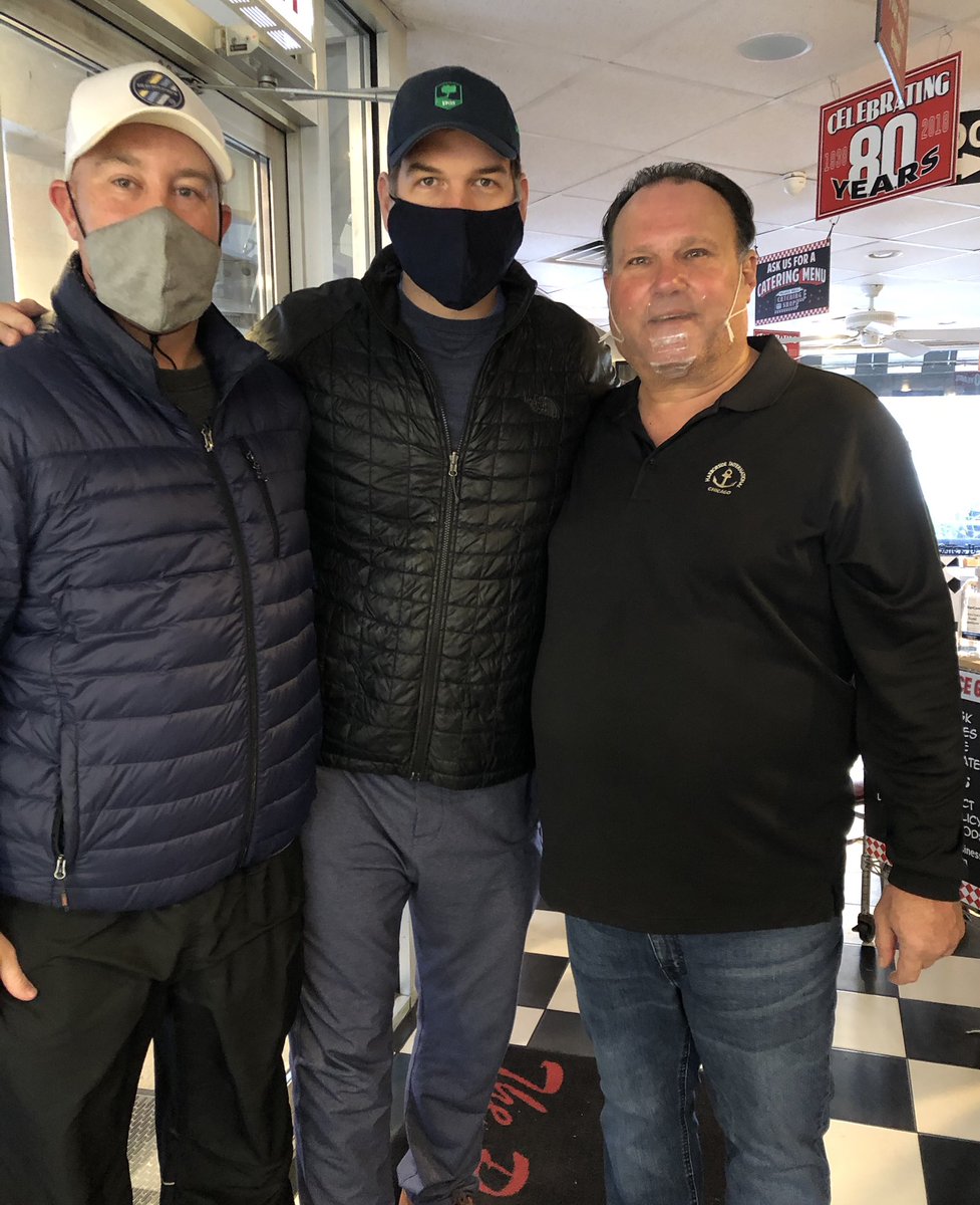 TimDoyle00's tweet photo. 80 years in business and if you have ever lived in Chicago, you know or you have visited the Palace Grill 🍳 George Lemperis has poured his entire life into his business and another lockdown, who knows if he can survive.  Please consider giving ordering from there 312-226-9529 https://t.co/HfEvpwyN2v