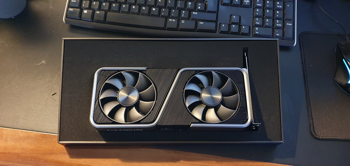TheDaveloper's tweet image. Oh what a beautiful little card you are @NVIDIAGeForceUK @ScanComputers #RTX3070 #RTX #NVIDIA #NVIDIAGeForce