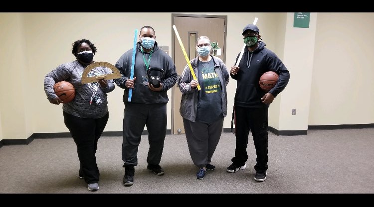 Mathletes Assemble !!!!! Red Ribbon Week! <a href="/PrincipalPaz/">Dr. David Paz</a> <a href="/MCJHGators/">Mayde Creek JH</a> #maydeusproud