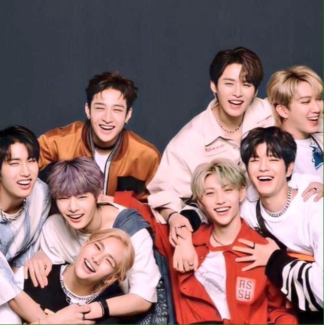 bang_stray's tweet photo. Sending all my virtual hugs to every stay right now 🤧 https://t.co/x19iJ5KssG