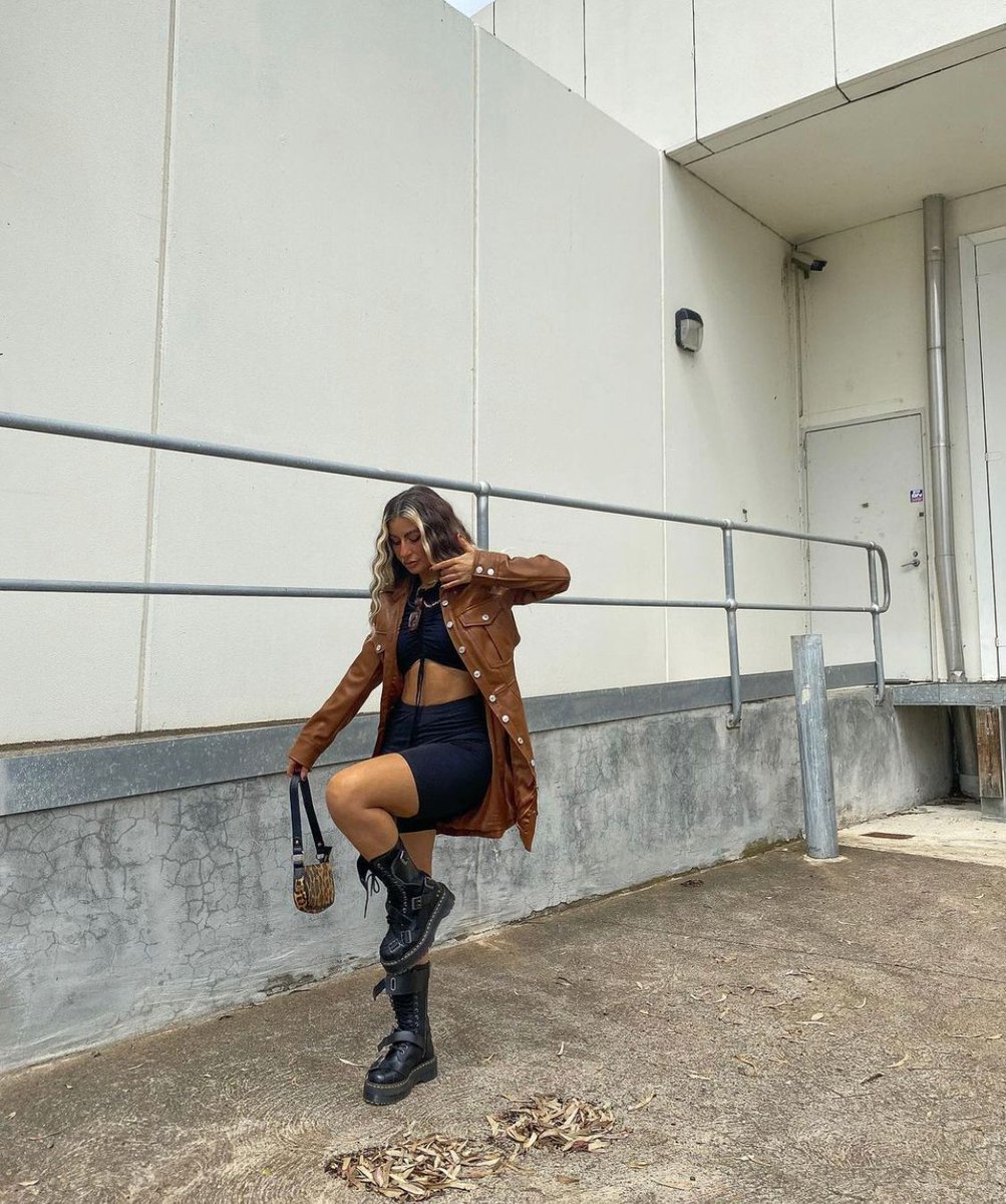michellepapss wears the Crystal backless dress as a jacket. Shop:  https://t.co/KXuZqLbBLZ