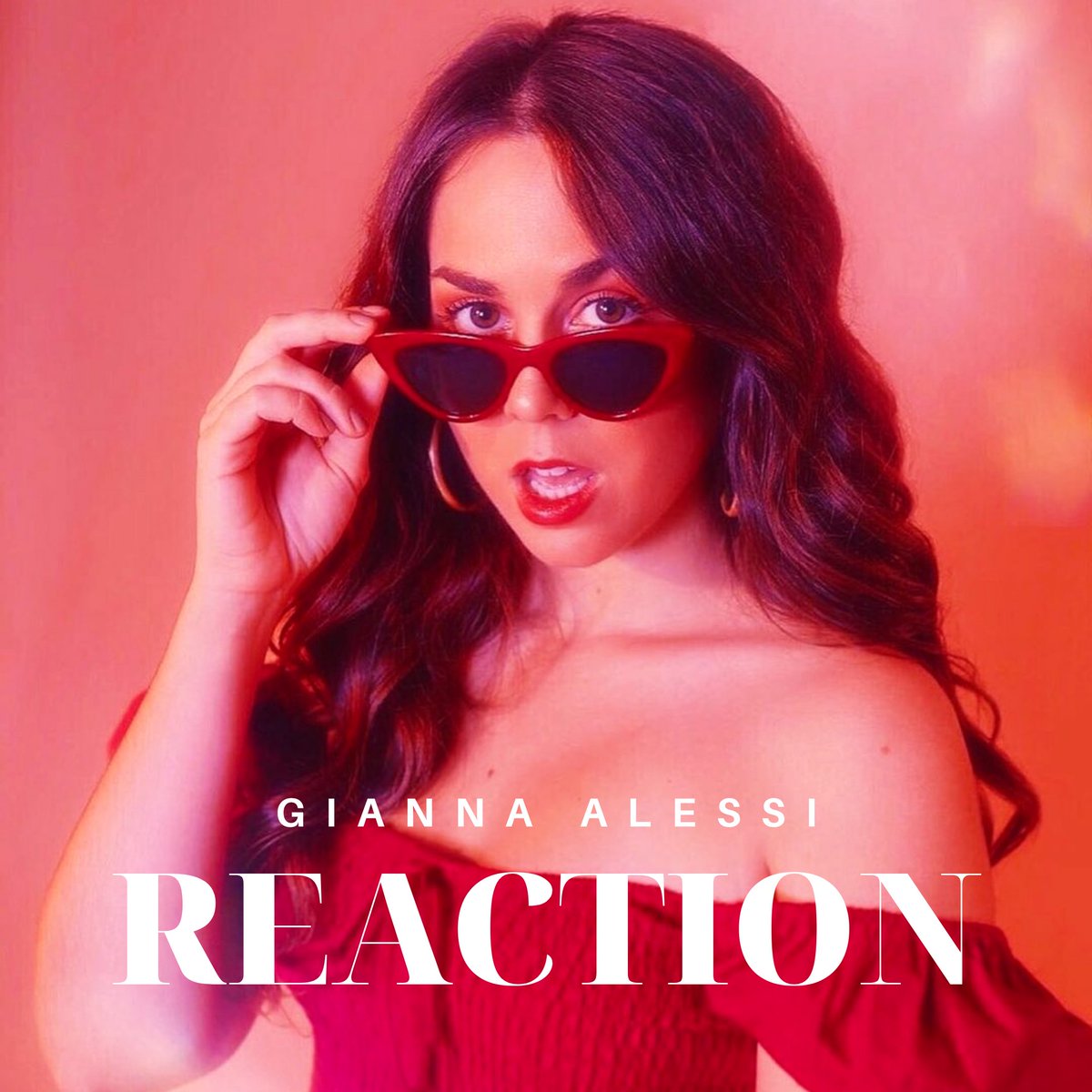 shecanjam's tweet photo. Today's feature is Gianna Alessi's "Reaction"😳Written after a day driving up the California coast, "Reaction" is accompanied by lush guitars, ambient moog &amp; expansive vocals in an atmospheric blend of pop, funk, R&amp;B and soul 💕"Reaction" is OUT NOW EVERYWHERE🌸 link in our bio💞 https://t.co/Erfm0tv5Ks